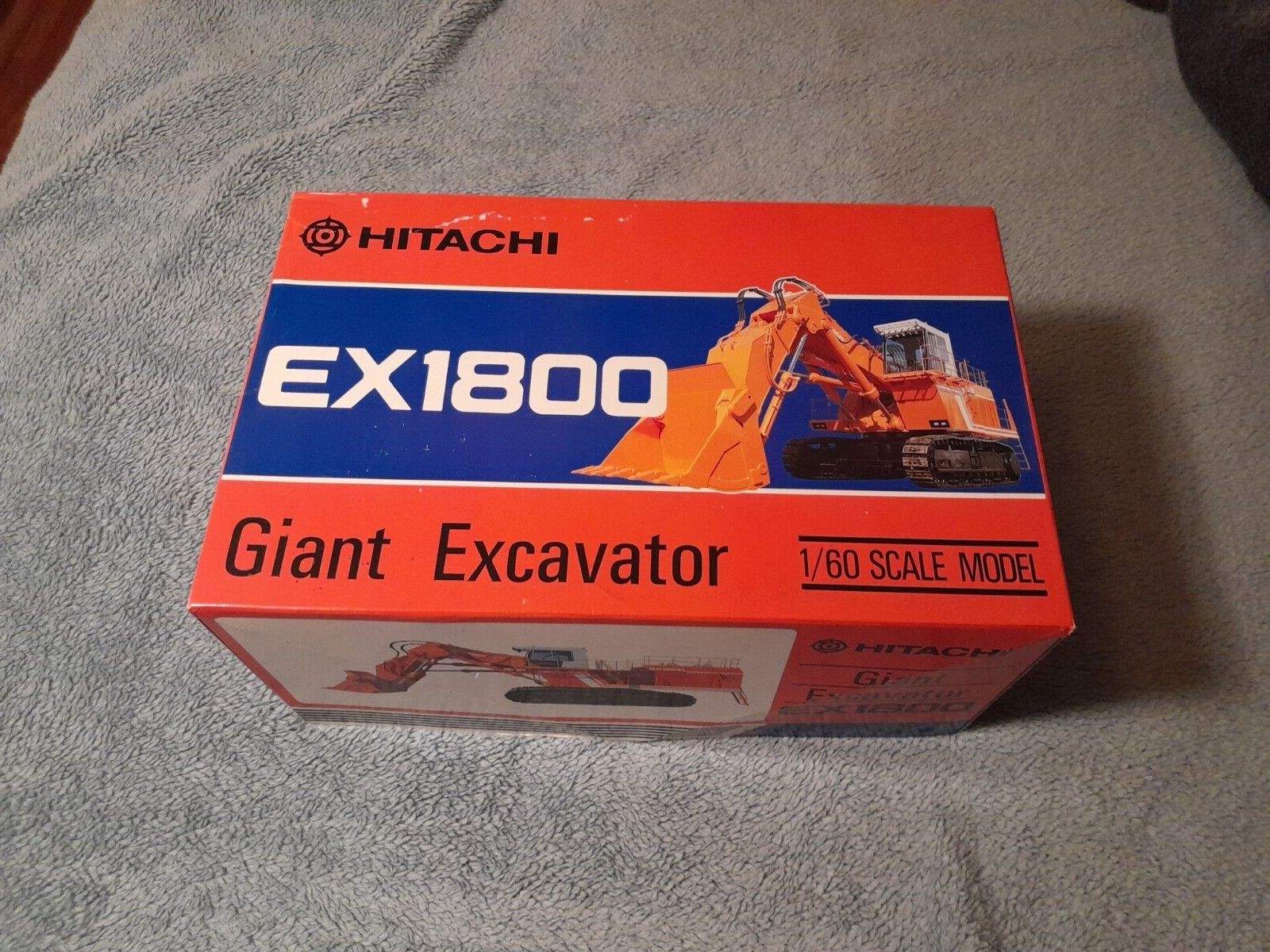 HITACHI 重機 1/60 EX1800 GiantExcavator Hitachi Giant Excavator 1:60 scale EX1800 Brand New in Box