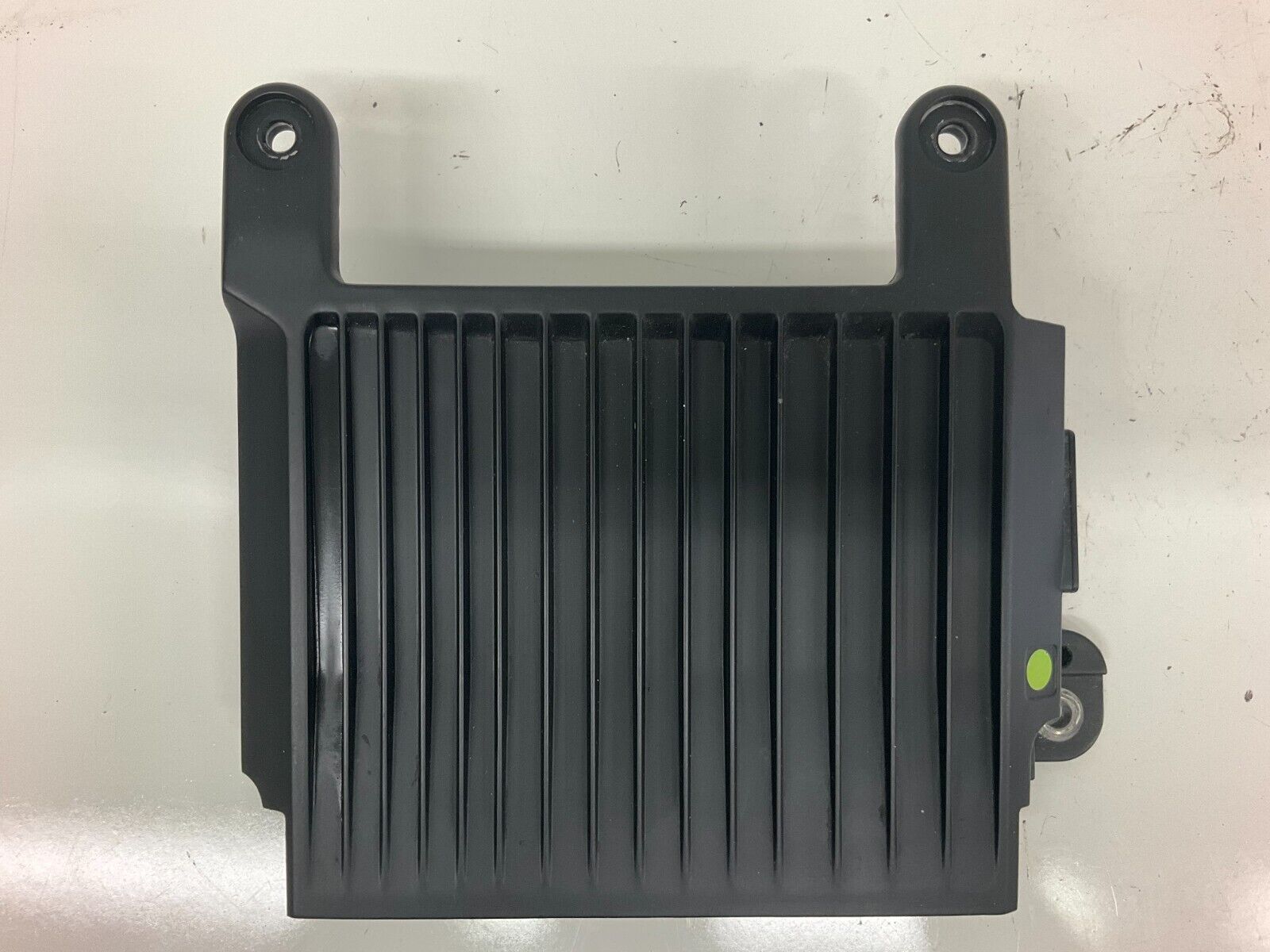 11-17 Volvo S80 XC70 XC60 S60 V60 Premium Sound Amplifier 11-17 Volvo S80 XC70 XC60 S60 V60 Premium Sound Amplifier