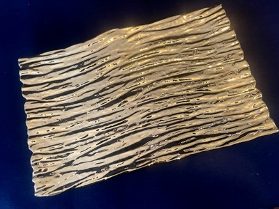 Gorgeous Elegance Titanium Plated Porcelain Gold Wave Ripple Platter Tray