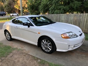 Hyundai tiburon 2002