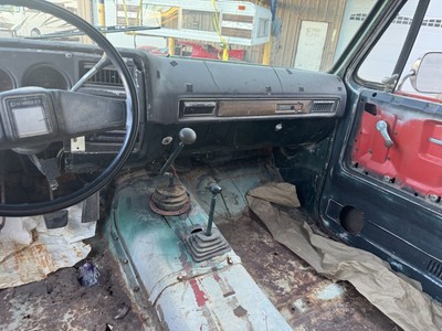 image 6 of interior
