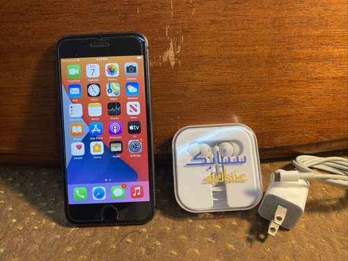 F2 SIMフリー iPhone8 64GB Space Gray Apple iPhone 8 258GB - Unlocked Excellent Condition