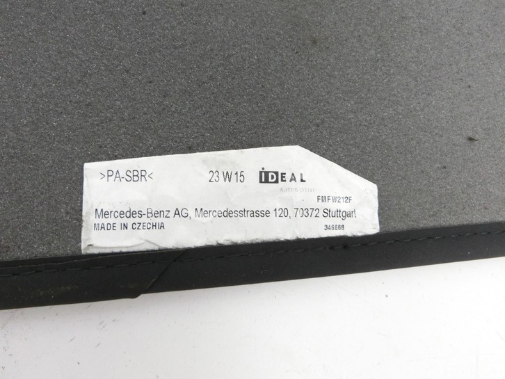 Mercedes S212 W212 E300h 13-16 Fussmatten Mercedes S212 W212 E300h 13-16 26.06.2013 A2126807448 FMFW212F gebraucht Bild 7