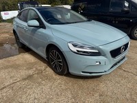 2018 Volvo V40 D2 [120] Momentum Nav Plus 5dr Accident Damaged Salvage  HATCHBAC