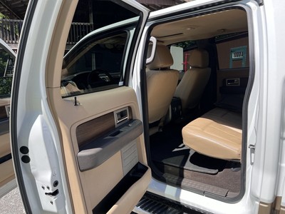 image 3 of interior