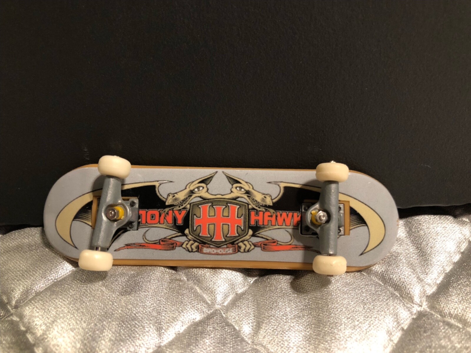 Tony Hawk Birdhouse Tech Deck Hand Board Birdman crest