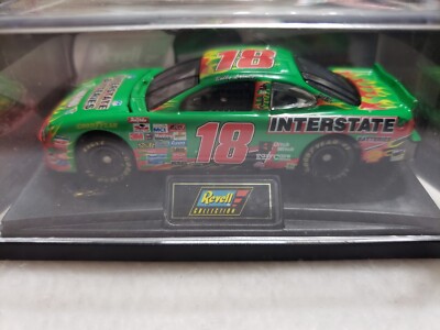 BOBBY LABONTE 1998 Interstate Battery Hot Rod Mag 1:64 REVELL NIB COA
