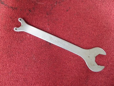 32mm headset spanner