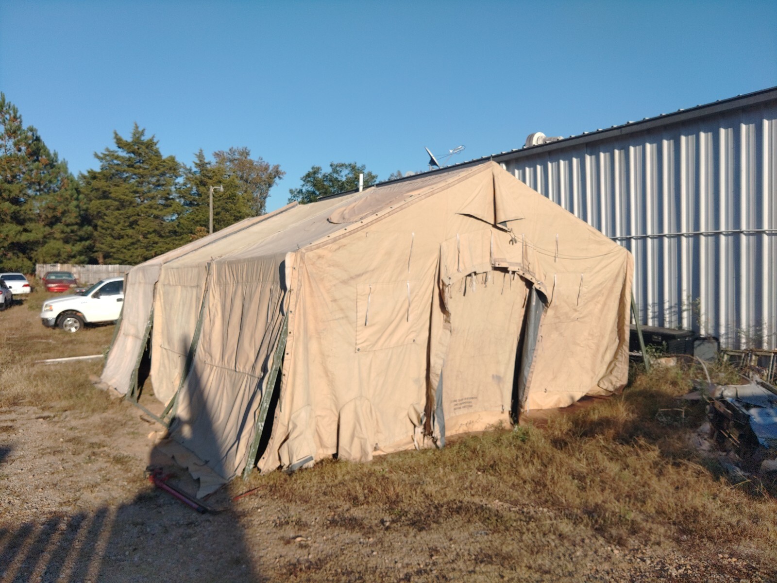 Coleman - DICE　前幕付　Military tent X-large Coleman Skyshade 8 x 8 Screen Dome Canopy in Fog 2208095