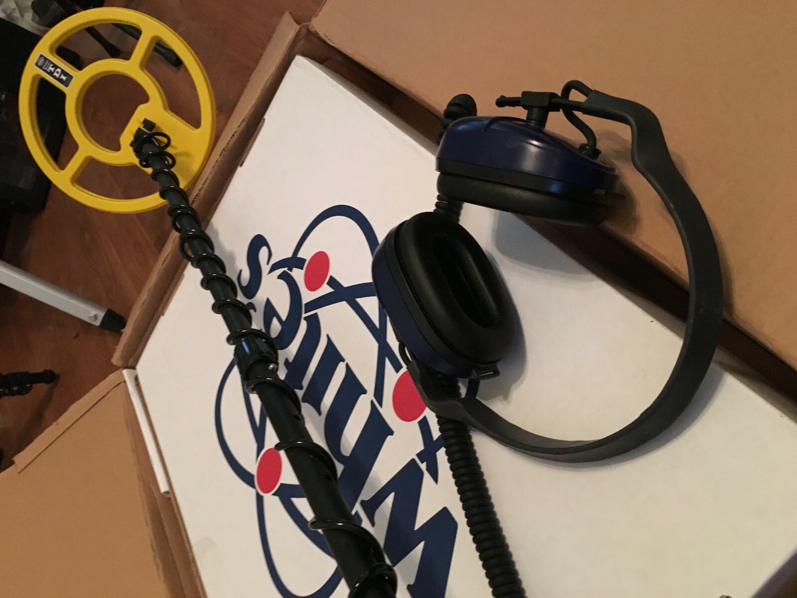 Whites BeachHunter TDI Pulse Induction Waterproof Detector - Warranty / used