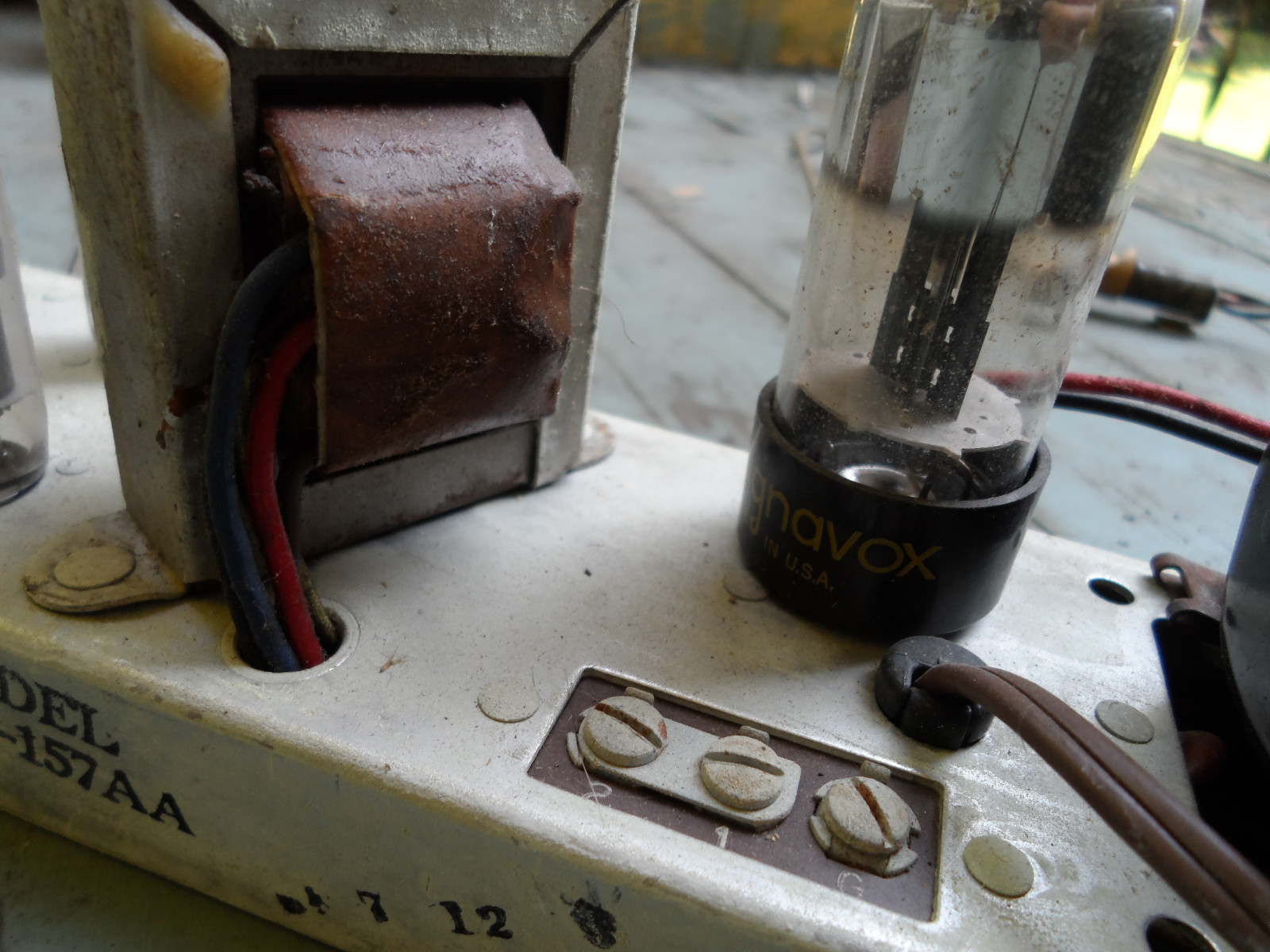 Vintage Magnavox 157AA Tube Amplifier