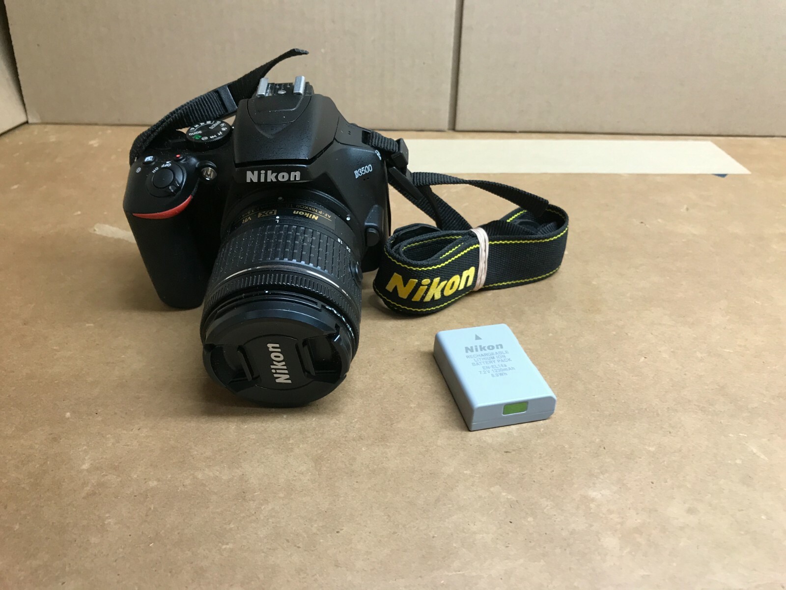 Nikon D3500 24.2MP w/1855mm VR Lens DSLR Camera NOT WORKING & FOR