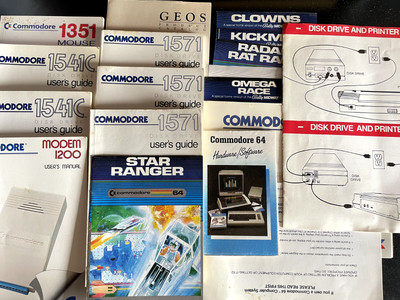 Lot of 18 Assorted Commodore 64/128 Manuals, User's Guide, Brochures, & More