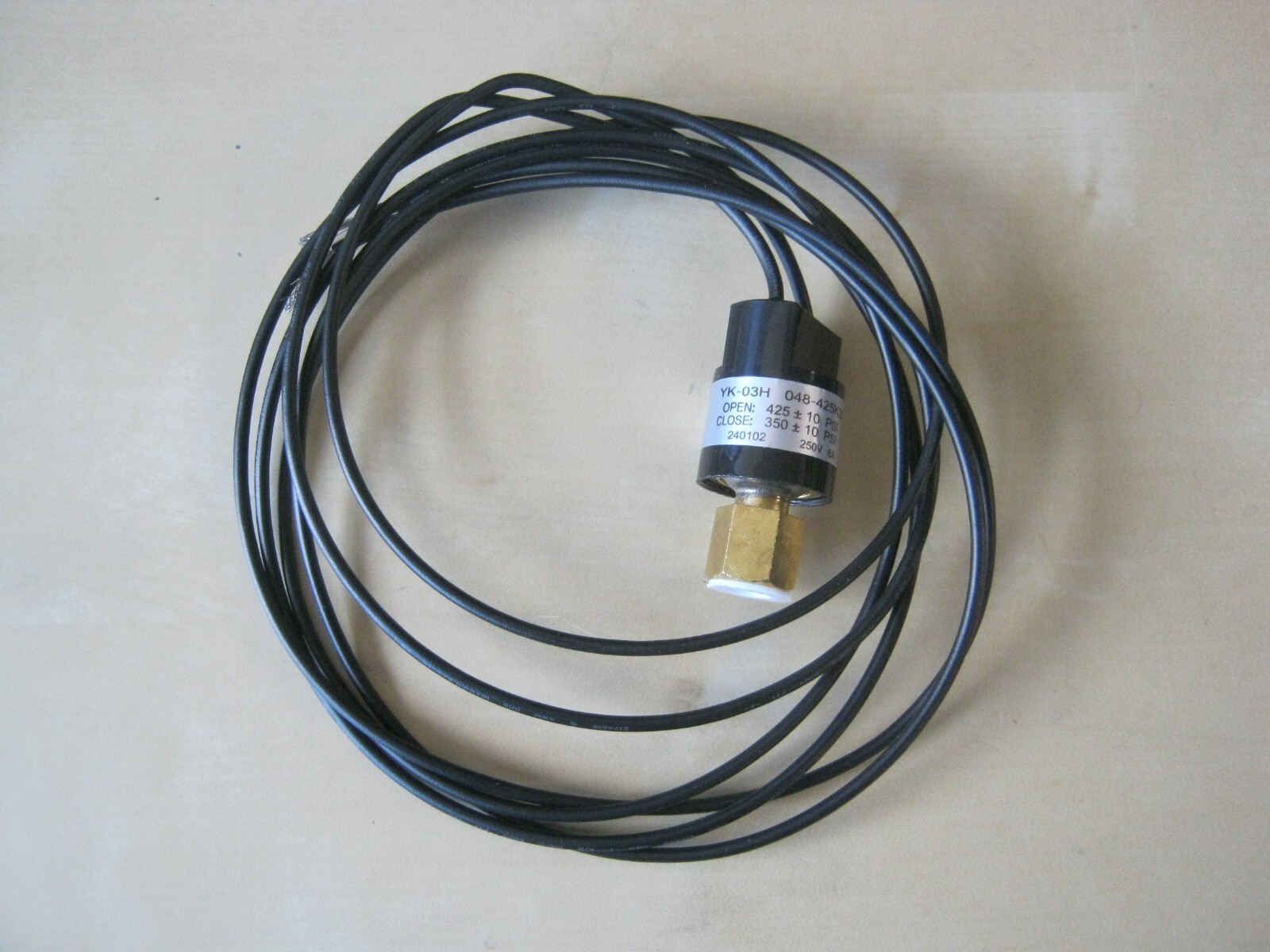 NEW MATCH-WELL MW YK-03H 048-425K350K high pressure switch