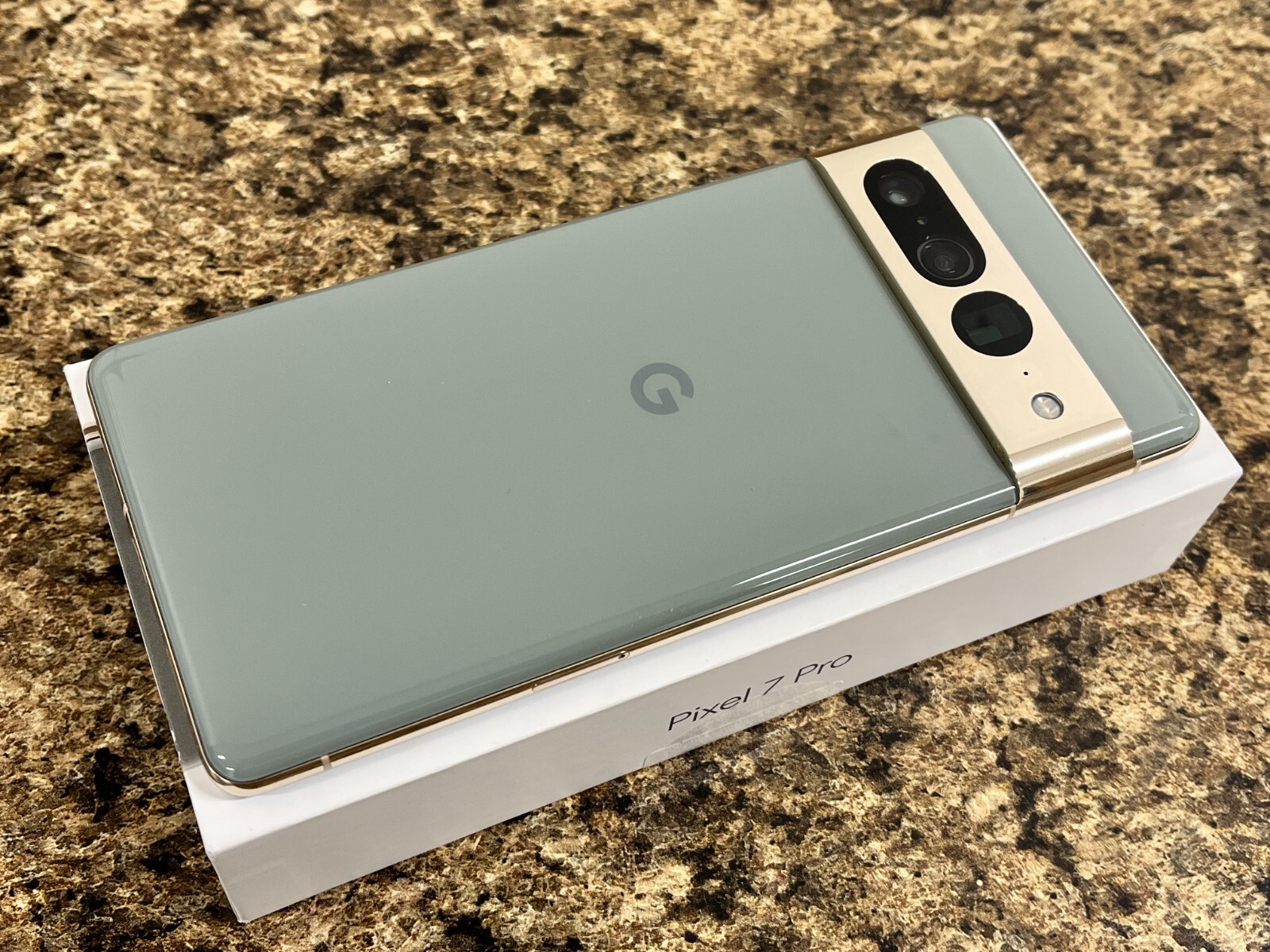 Open Box Google Pixel 7 Pro 5G 6.7
