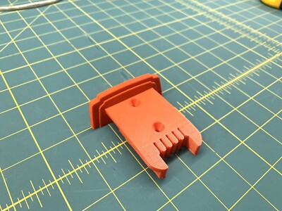 Milwaukee Tool dock-e Storage Bracket M18 Lithium-Ion Drill, Saw, Impact, Multi