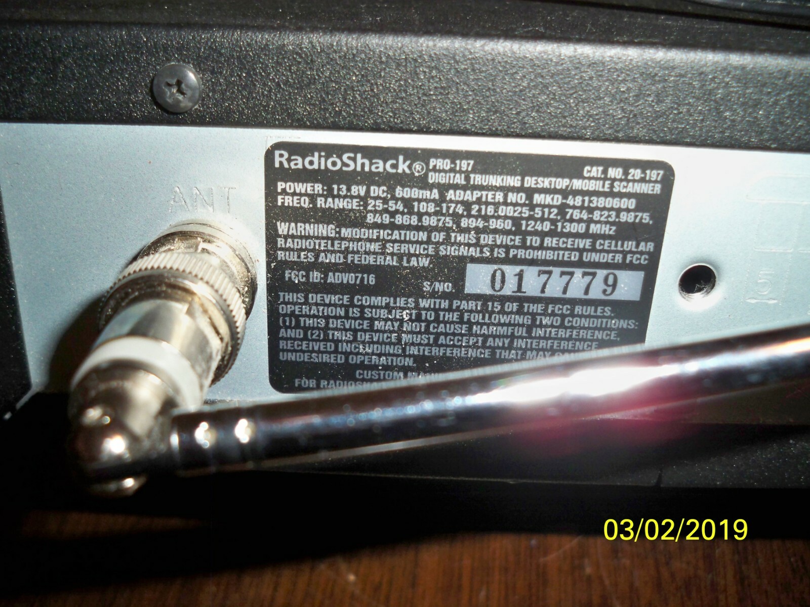 RADIO SHACK DIGITAL TRUNKING SCANNER  PRO-197  USED WORKING CONDITION