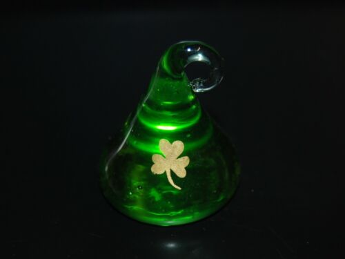 Handmade Art Glass Kiss Shamrock Saint Patrick
