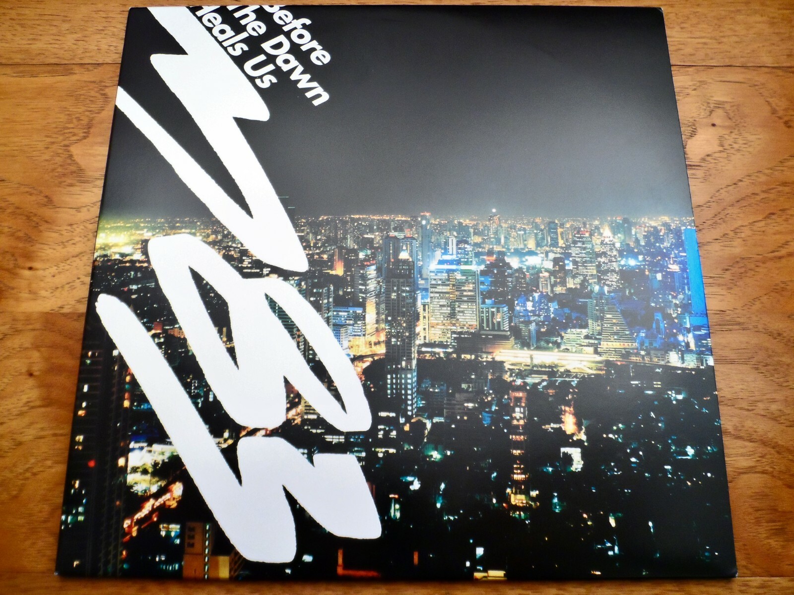 米2LP M83 Before The Dawn Heals Us 95461M833LP Mute /00520 M83 - Before The Dawn Heals Us – Mute US