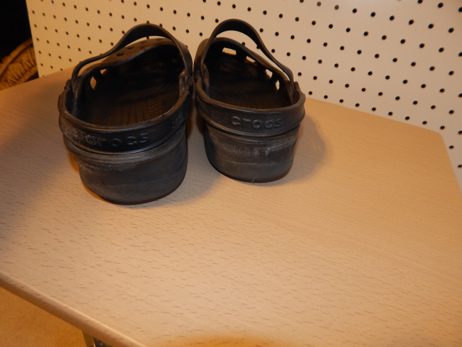 Womens crocs shoes - black - size 10