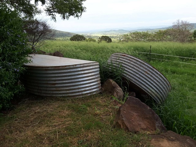 Old galvanized tanks, suitable for a garden bed | Pots & Garden Beds