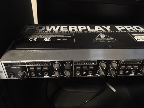 Behringer PowerPlay Pro-XL HA4600 4-Channel Headphone+Mixing Amplifier