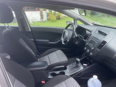 image 4 of interior