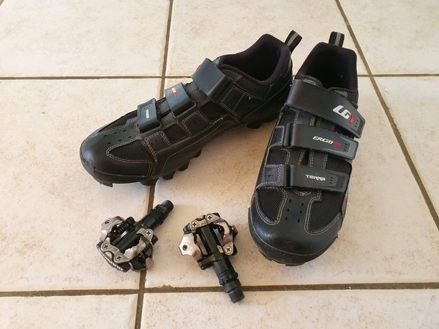 MTB Clipless cycling shoes with Shimano pedals | Bicycle Parts and Accessories | Gumtree 