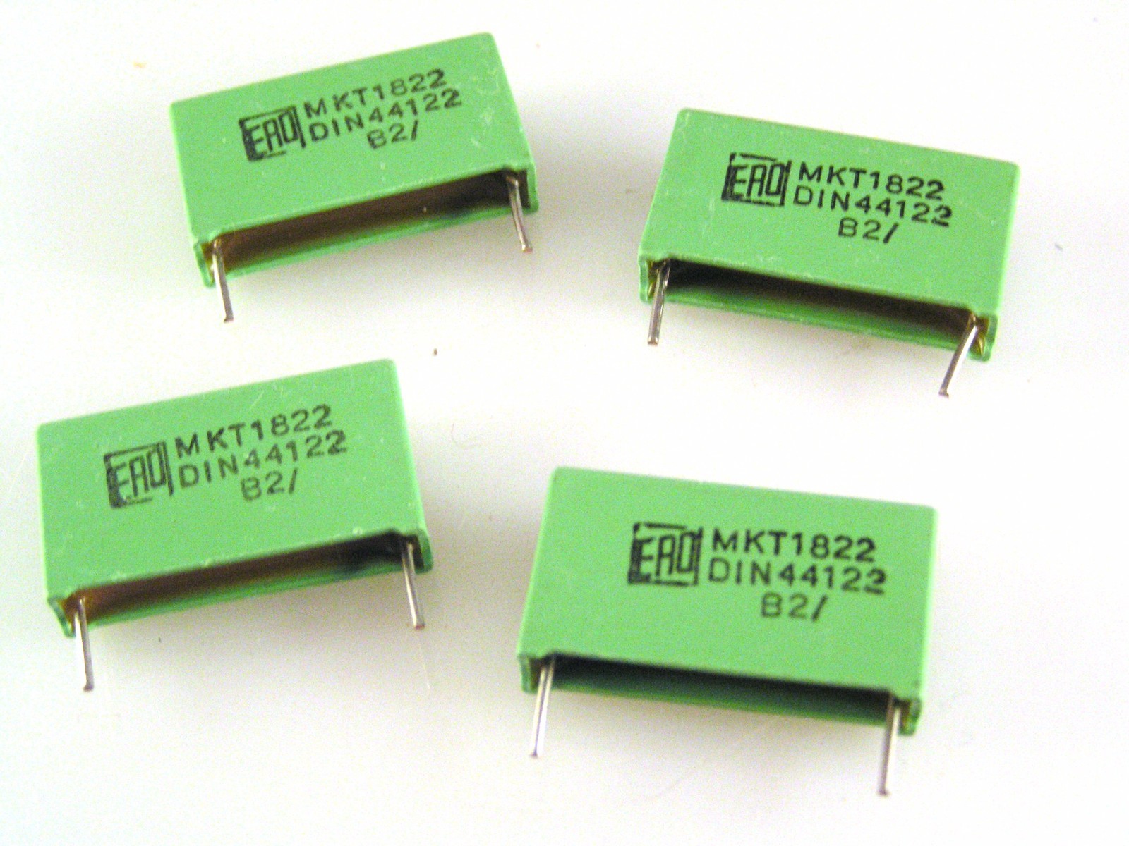 Vishay ERO MKT1822 Metallized Polyester 2.2uF 100V High Capacitance *NEW* Qty.5