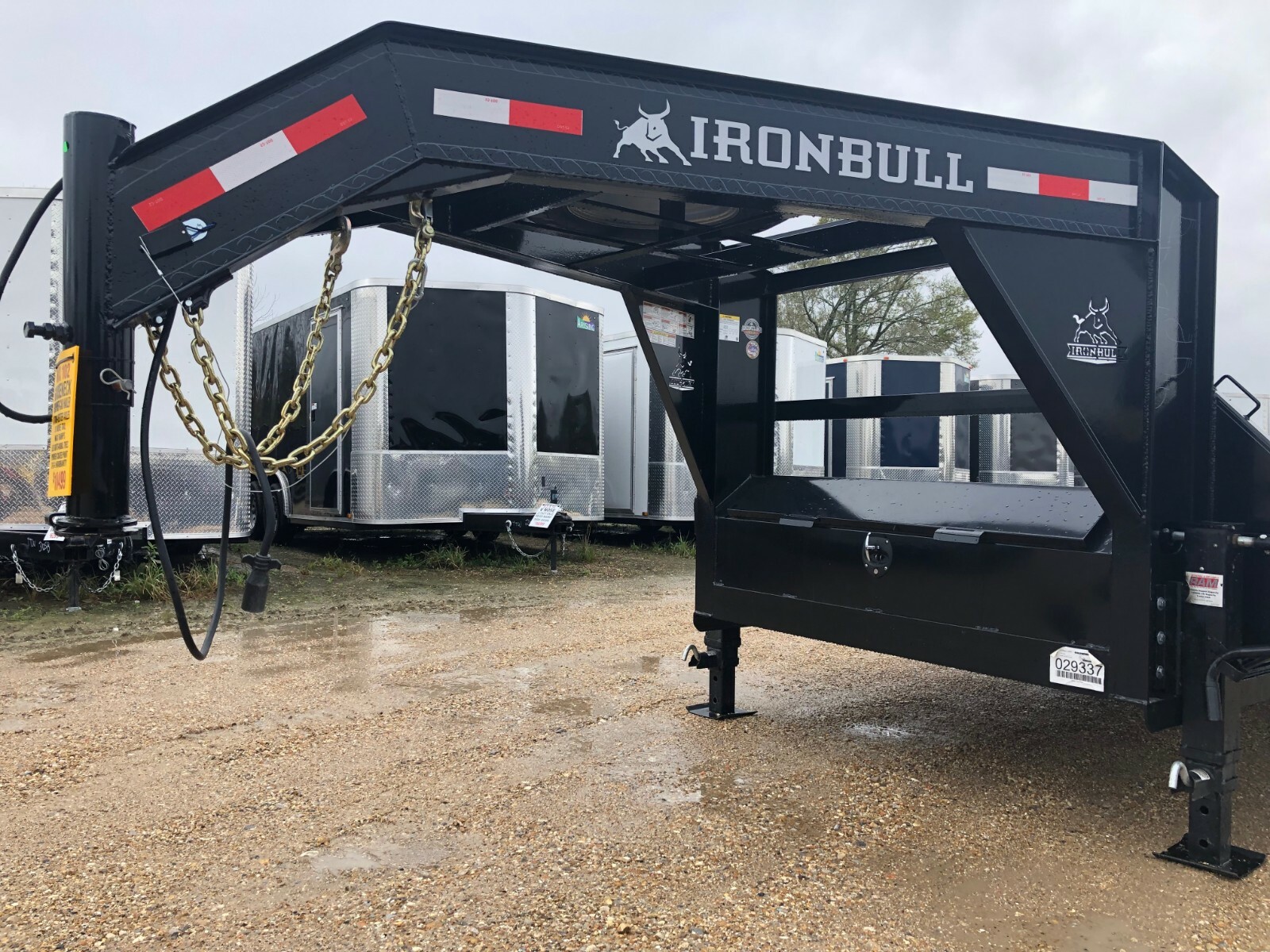 40' GOOSENECK DECKOVER--3/7000 AXLES--MAX RAMPS--IRON BULL--BRAND NEW--