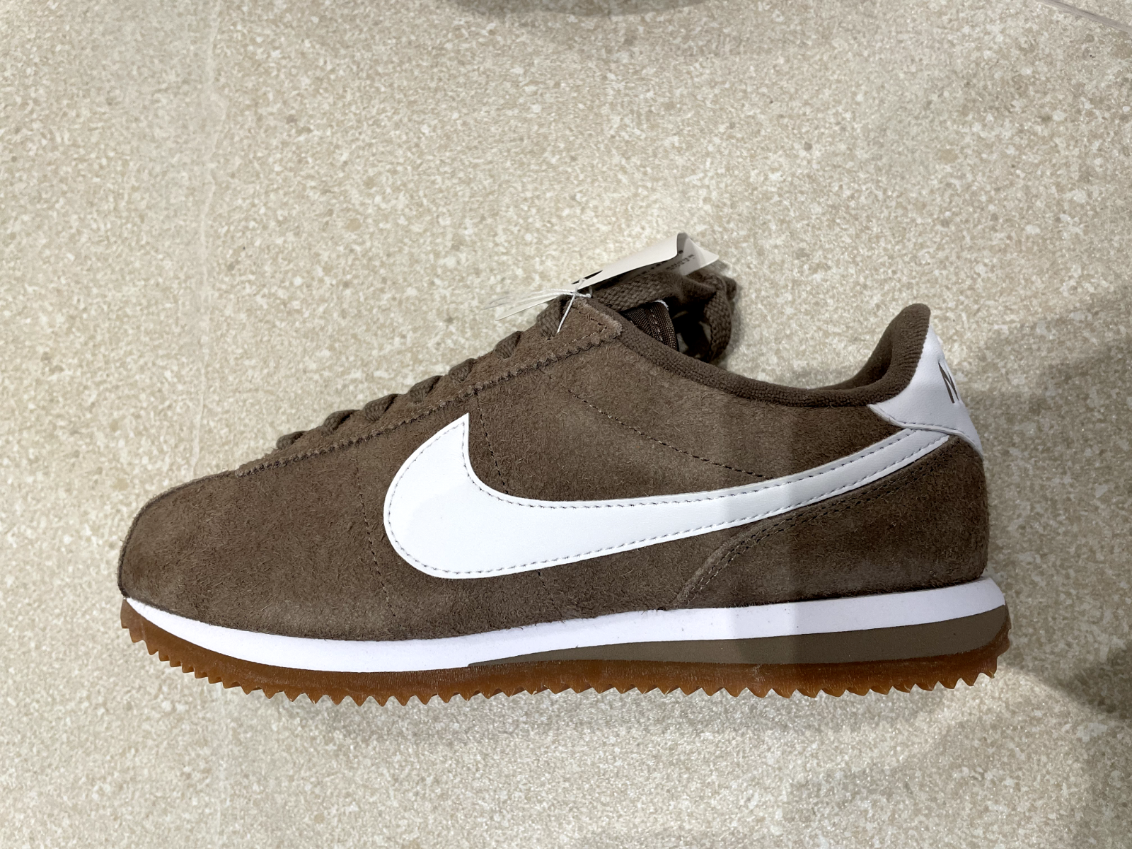 【ナイキ】(W) Nike Cortez Vintage Mink Brown Medium Brown Nike W Cortez Vintage Suede Mink Brown Dark Medium Brown