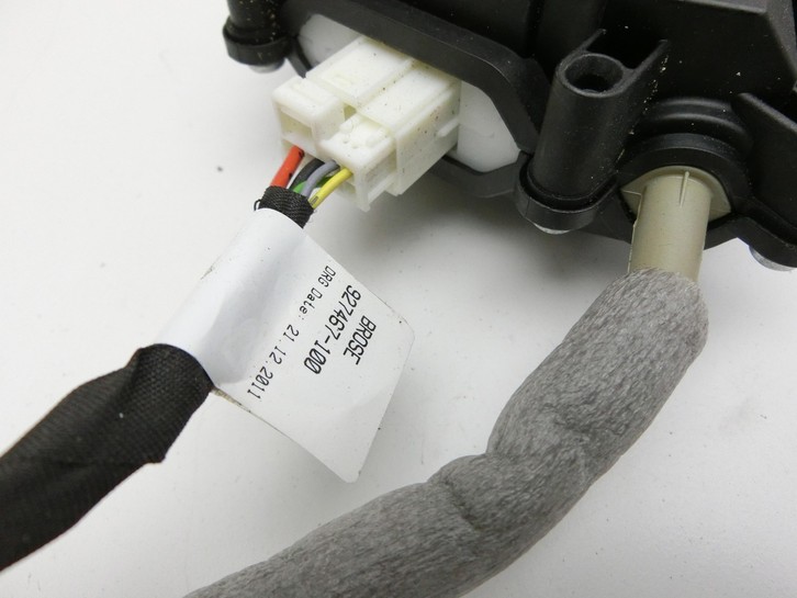BMW X3 F25 10-14 Stellmotor Zuziehhilfe für Elektrisches Heckklappenschloss BMW X3 F25 10-14 24.01.2013 51247249578... Vorschau 4