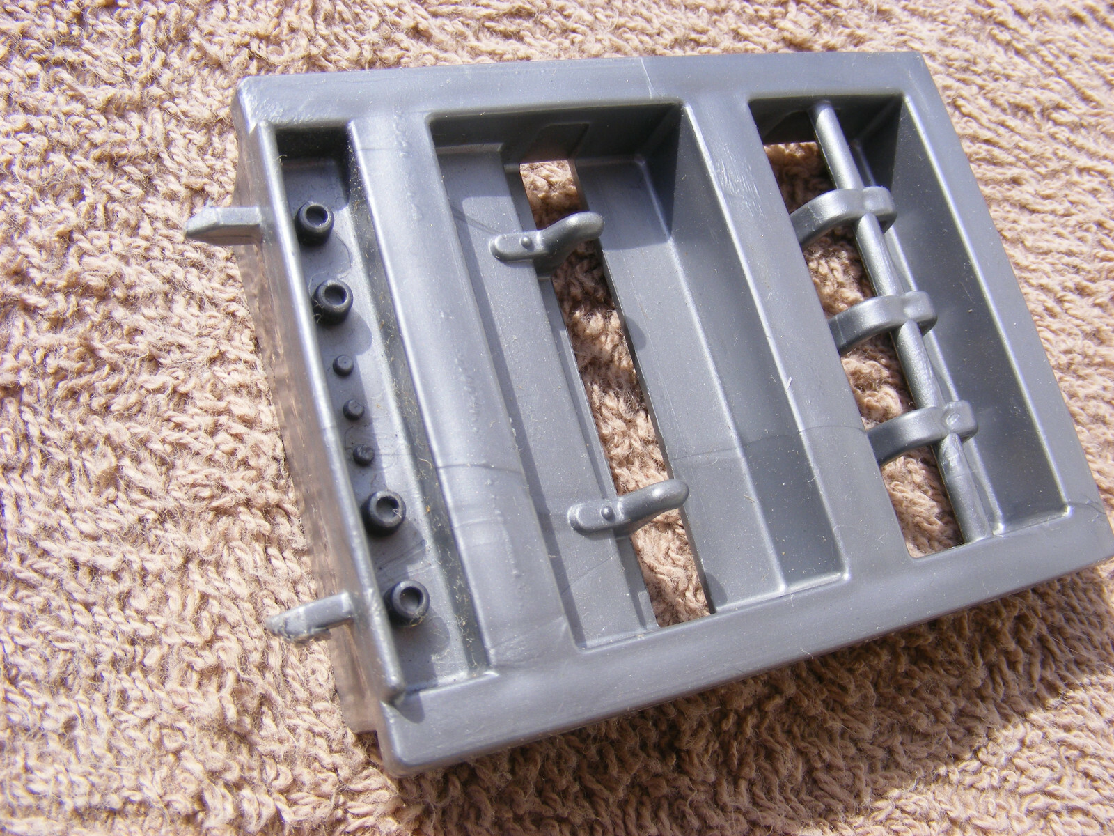 Mattel Space 1999 Eagel 1 Weapons Rack