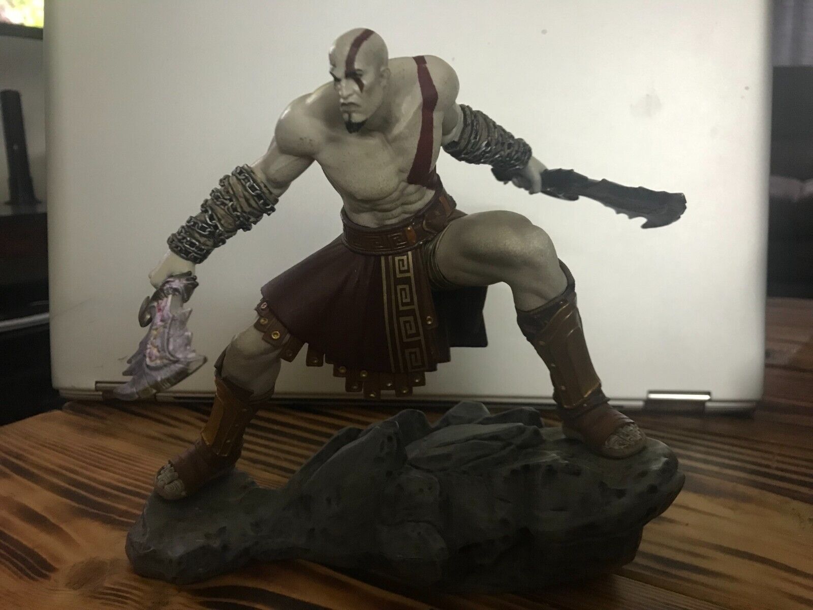 God of War Ascension Collector's Edition PS3 Kratos Statue God of War Ascension Collector's Edition PS3 Kratos Statue