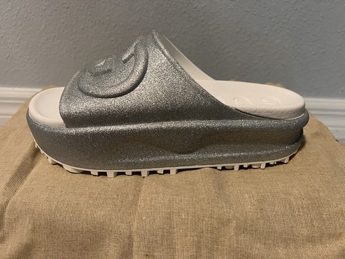 Pre-owned Gucci Nwb  Platform Slides Interlocking Gg Glitter Rubber Sandals Silver Us 10