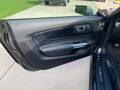 image 3 of interior