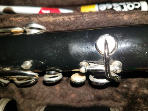 SELMER BUNDY CLARINET  JUST  PRO SERVICED! Band Ready! Free returns!