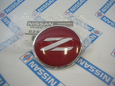 なっくん DATSUN Fairlady 300ZX Bonnet Hood TOP RED Emblem Badge