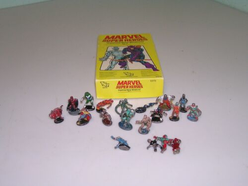 Vintage lot of 19 Marvel Super Heroes Metal Miniatures TSR 1985 80
