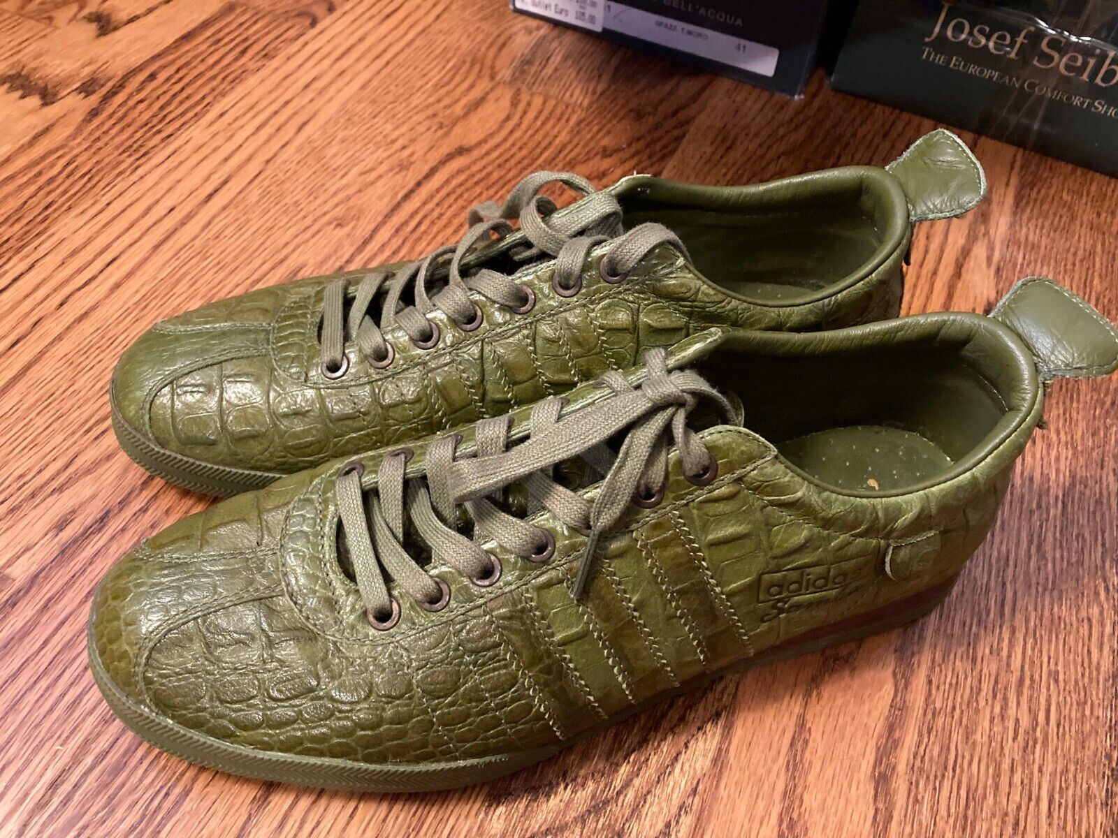 Very rare Adidas Samba Crocodile, Exotic Skin Collection | eBay Very rare Adidas Samba Crocodile, Exotic Skin Collection | eBay