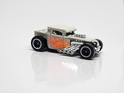 Hot Wheels New 2025 Multi Pack Bone Shaker Pre Release Unspun  