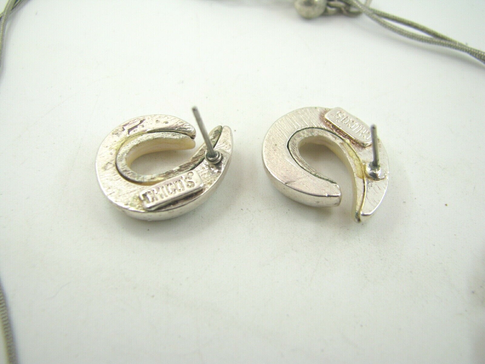 CHICO'S Silver OMEGA CHAIN Necklace Earrings Set  CREAM PEARL ENAMEL MODERNIST