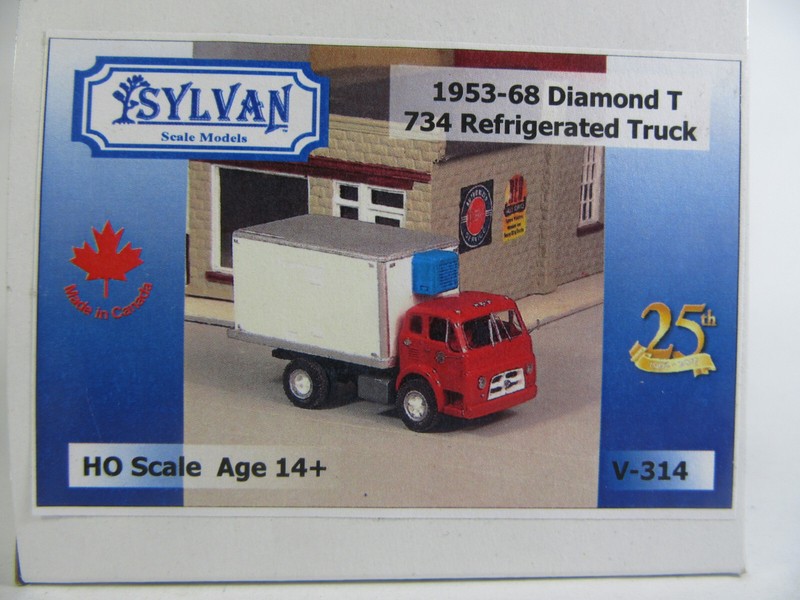 Sylvan Scale Models Canada Resinbausatz 1953 Diamond T Cool Camion