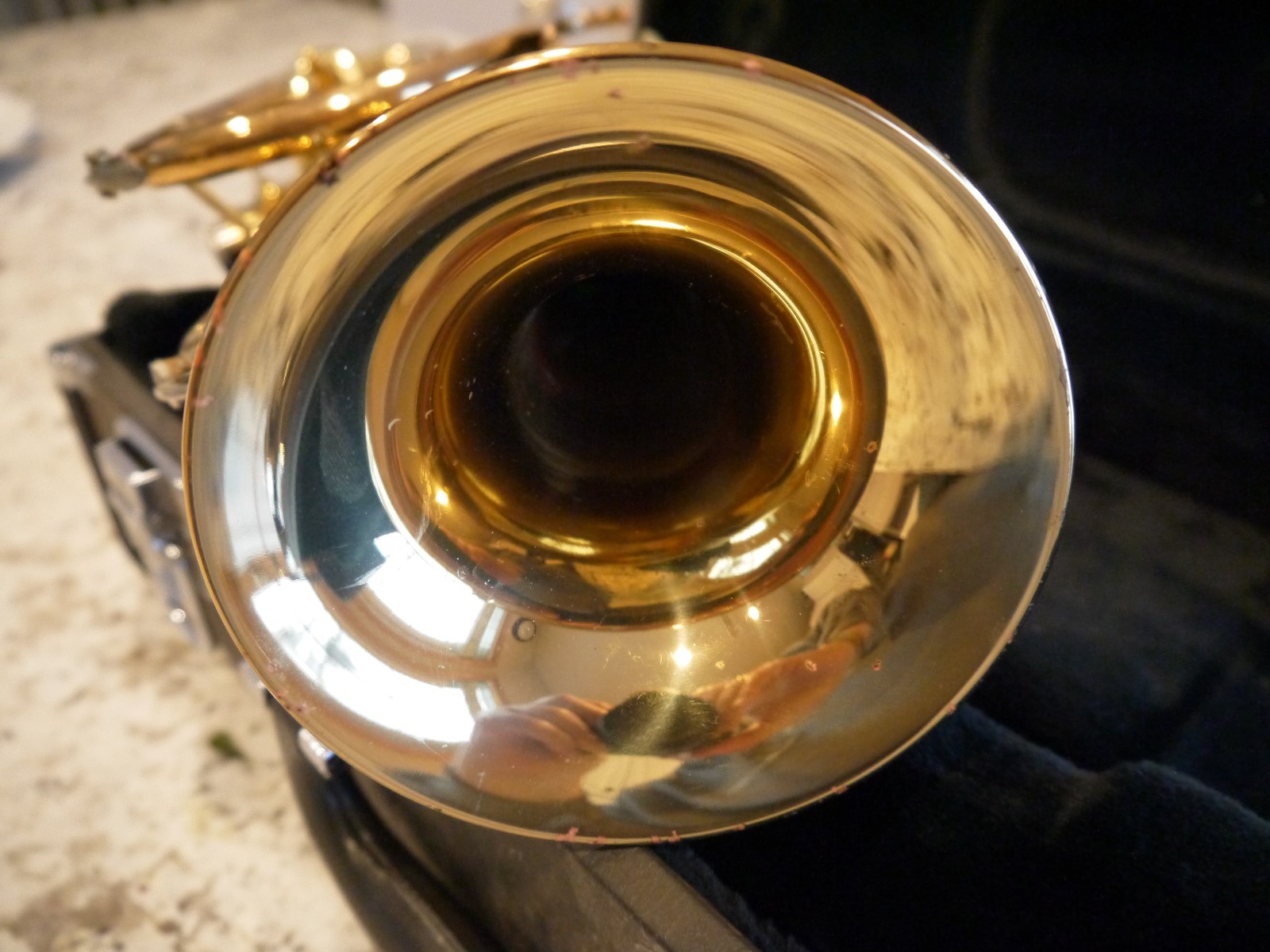 YAMAHA YCR 2310II CORNET, MOUTHPIECE, & CASE - VERY GOOD - NEEDS A LITTLE TLC