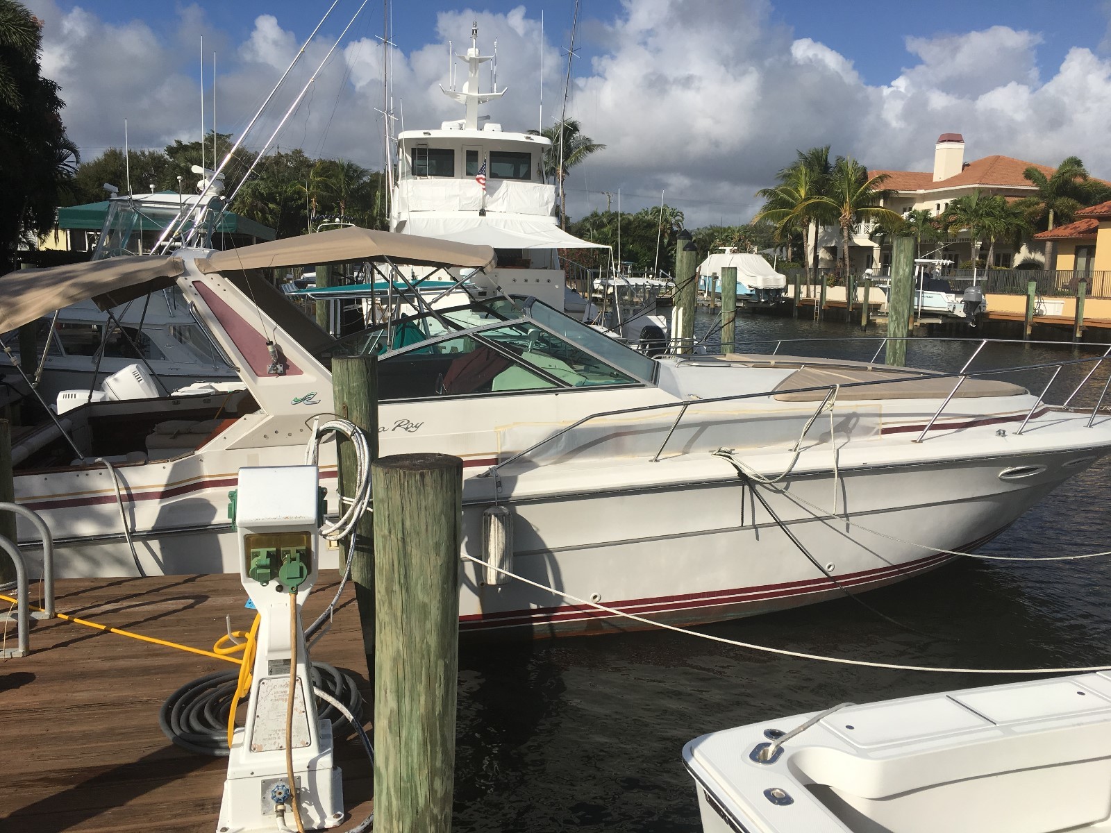 1986 34' Sea Ray Express Cruiser Coast Guard Cert. Vessel $30k Upgrades by Owner