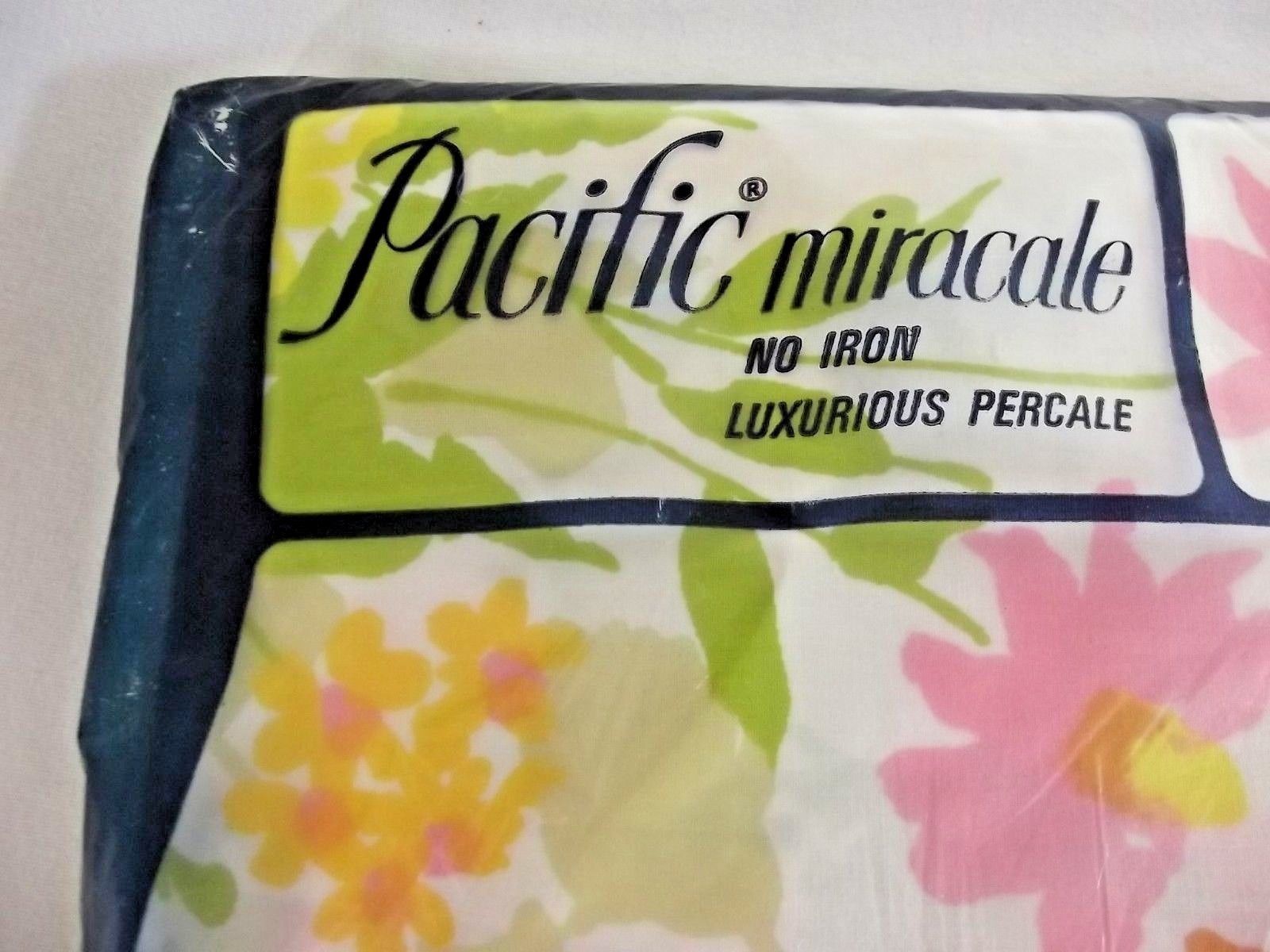 Pacific Miracale TWIN FITTED SHEET - Shadow Flowers - Percale 1960s NEW