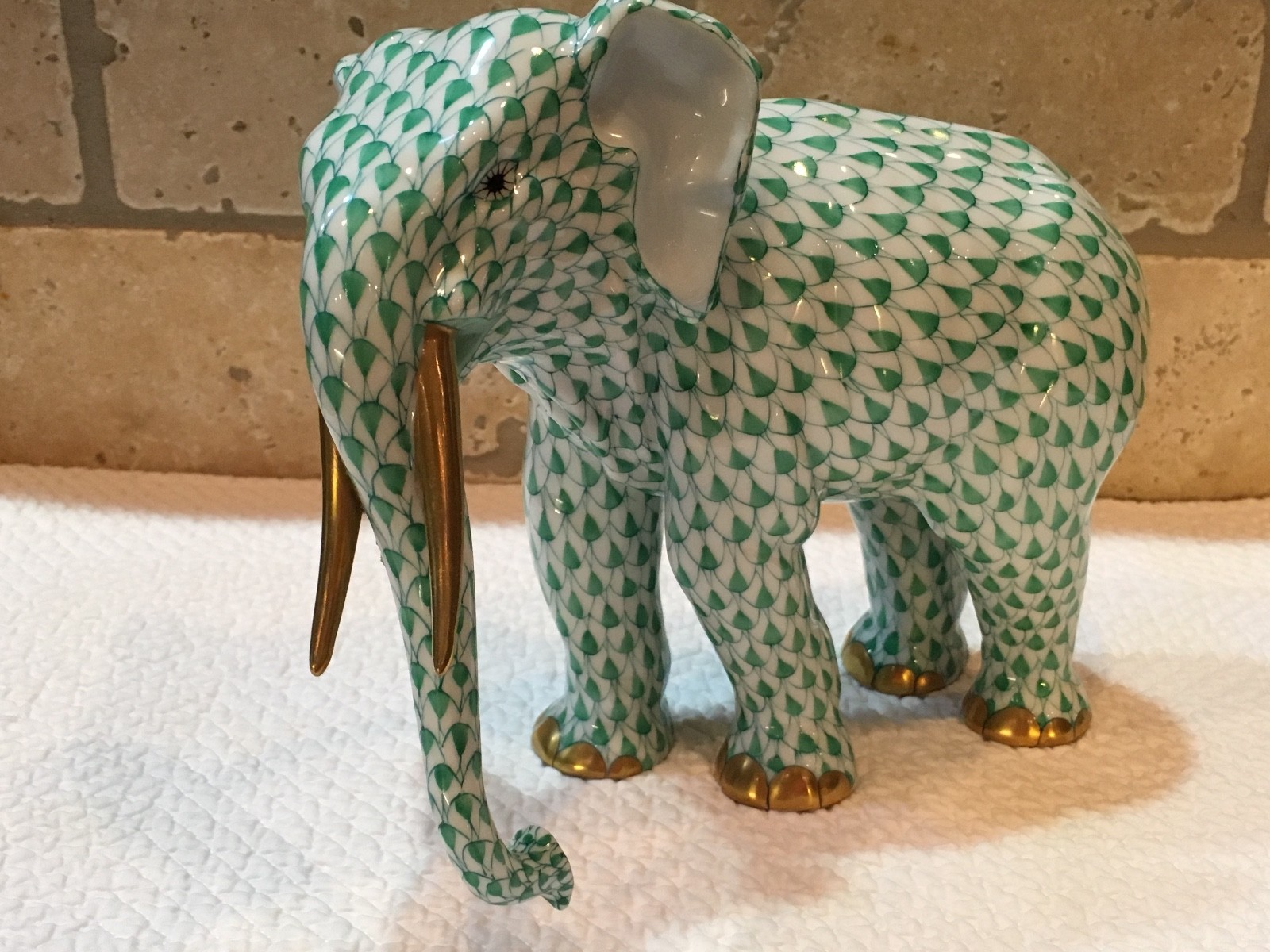 Herend Figurine- Medium Elephant 