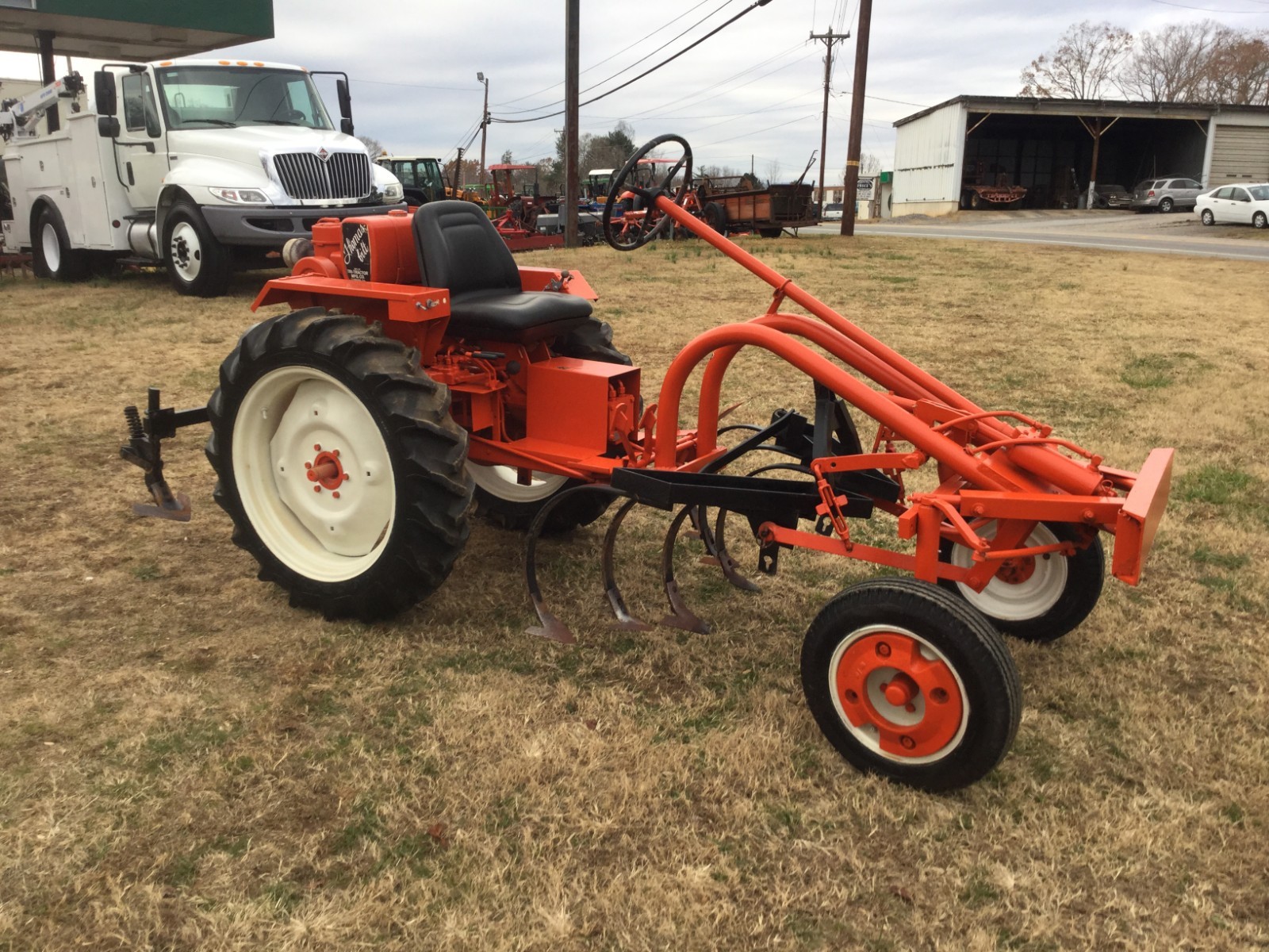 Very Nice Thomas Bilt Cultivating Tractor