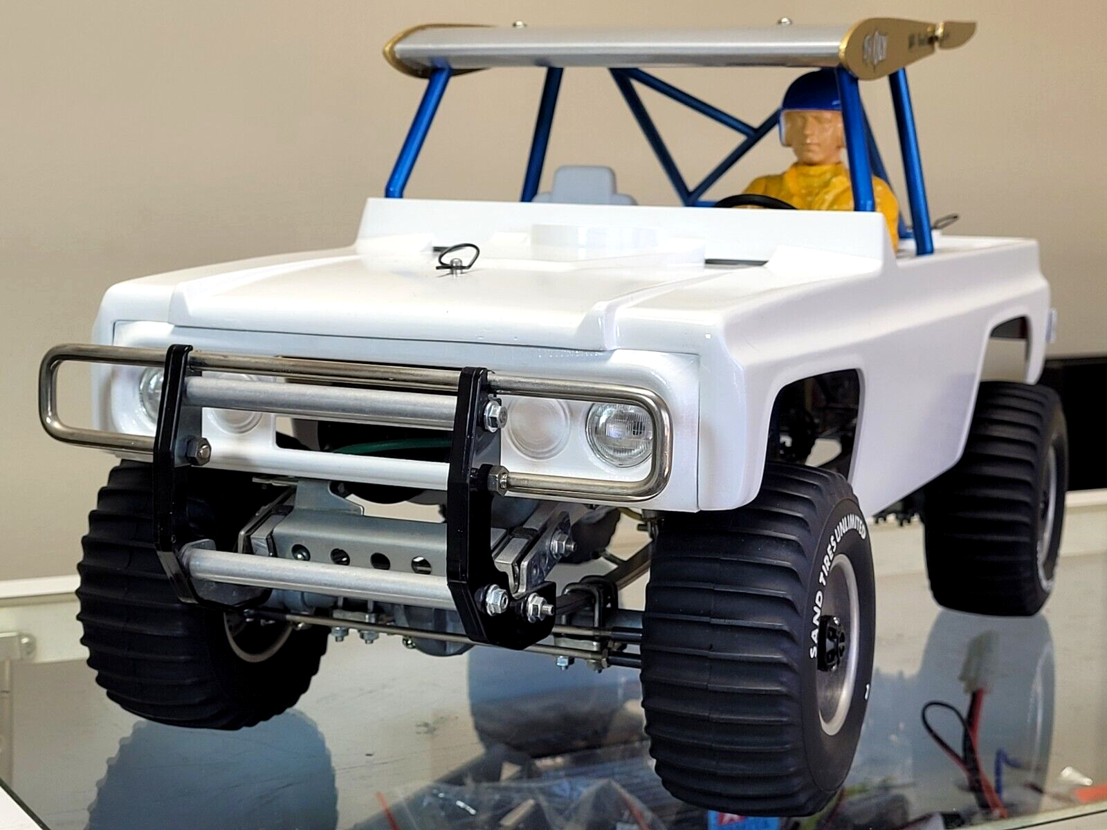 超希少！ 1982年 当時物 未走行 タミヤ シボレーブレイザー4×4 暗室に