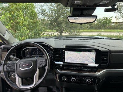 image 12 of interior